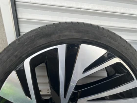 Гуми с джанти Pirelli 235/45R21, снимка 8