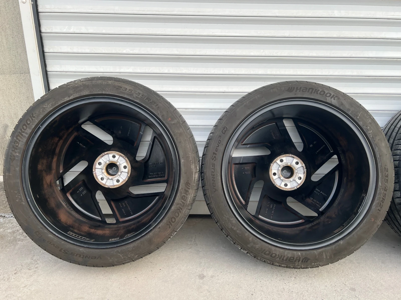 Гуми с джанти Pirelli 235/45R21, снимка 11 - Гуми и джанти - 56740871