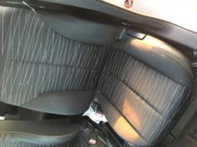 Mazda 2 1.3I 2броя, снимка 7