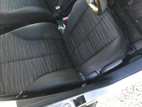 Mazda 2 1.3I 2броя, снимка 8