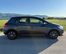 Toyota Auris 1.4 VVT-i, снимка 4
