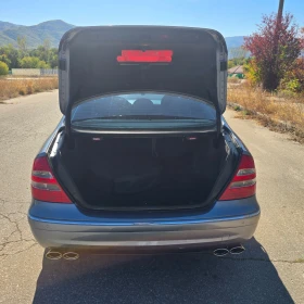 Mercedes-Benz E 320, снимка 7