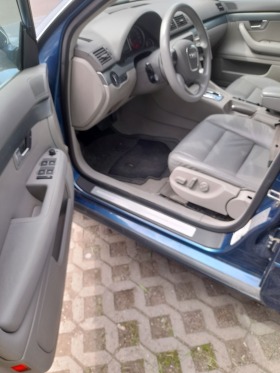 Audi A4 Автомат кожа УНИКАТ , снимка 16 - Автомобили и джипове - 45785793