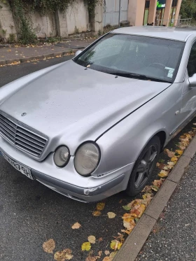  Mercedes-Benz CLK