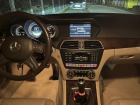 Mercedes-Benz C 220, снимка 9