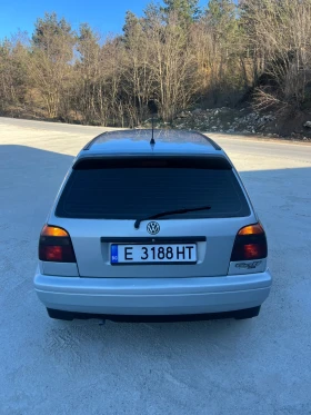 VW Golf 3 1.4 AEX БЕНЗИН - 2299 € / 4496.45 лв. - 81267298 4