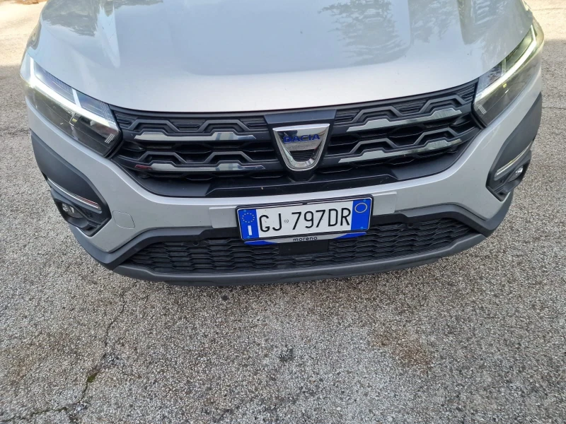 Dacia Jogger, снимка 4 - Автомобили и джипове - 47589264