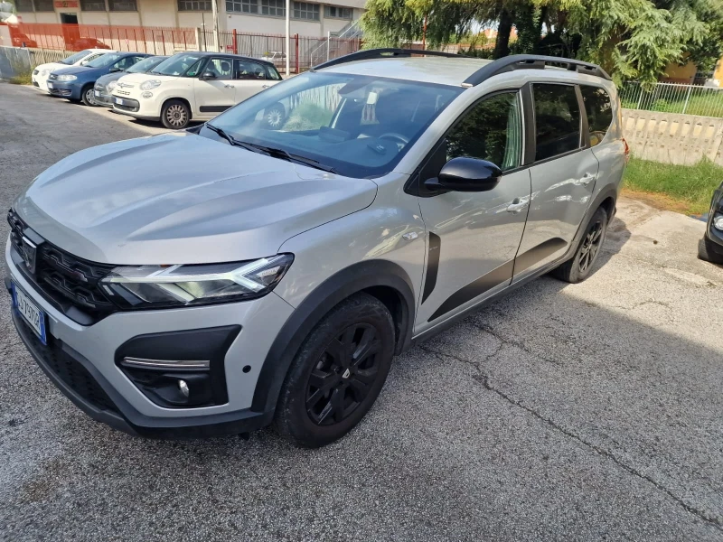 Dacia Jogger, снимка 13 - Автомобили и джипове - 47589264