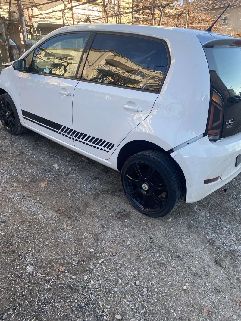 VW Up 1.0 MPI, снимка 1 - Автомобили и джипове - 48064415