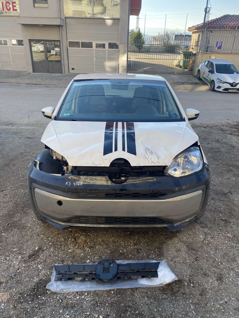 VW Up 1.0 MPI, снимка 5 - Автомобили и джипове - 48064415