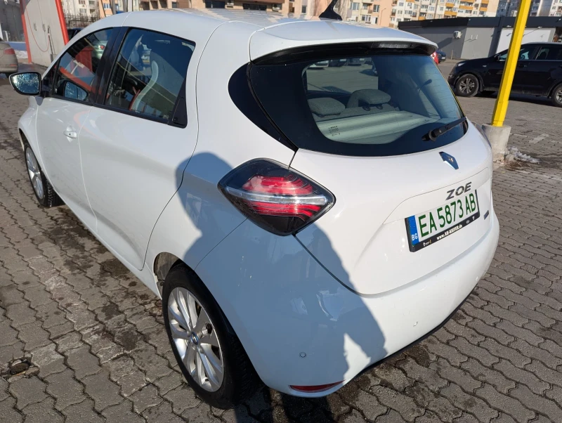 Renault Zoe R110 Experience 52kWh, снимка 4 - Автомобили и джипове - 48517377