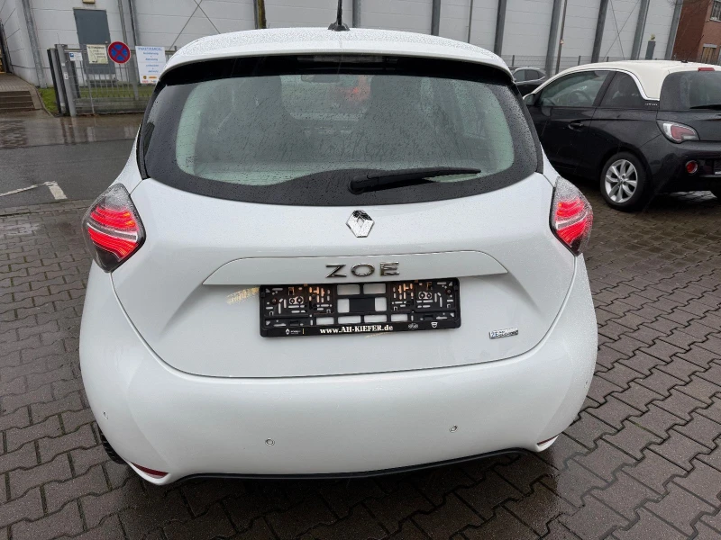 Renault Zoe R110 Experience 52kWh, снимка 13 - Автомобили и джипове - 48517377