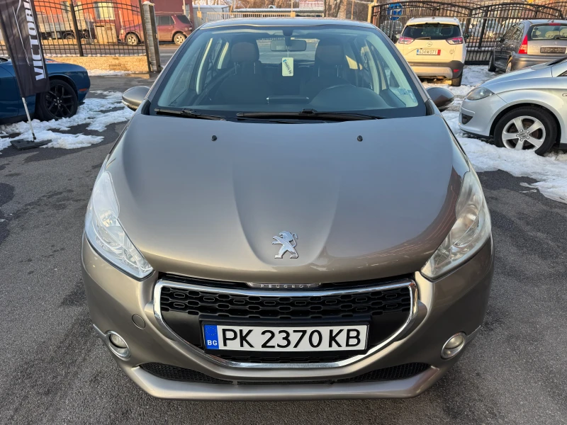 Peugeot 208 1.4HDI НОВ ВНОС , снимка 2 - Автомобили и джипове - 48725193