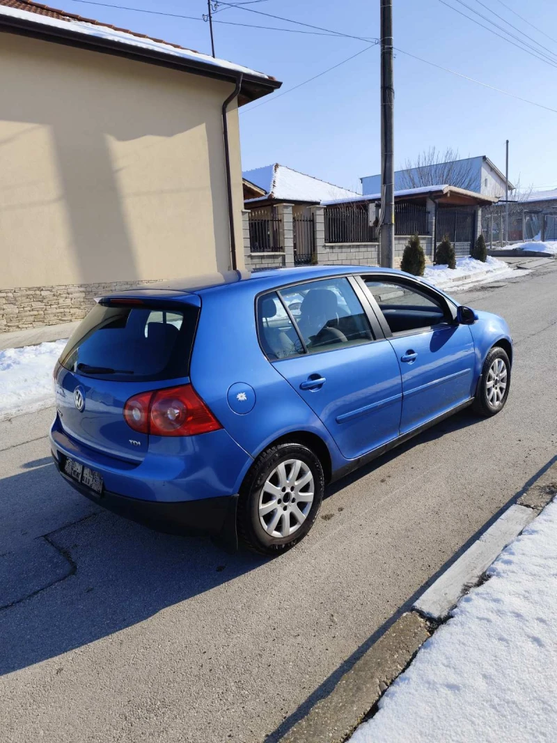 VW Golf, снимка 13 - Автомобили и джипове - 49245620