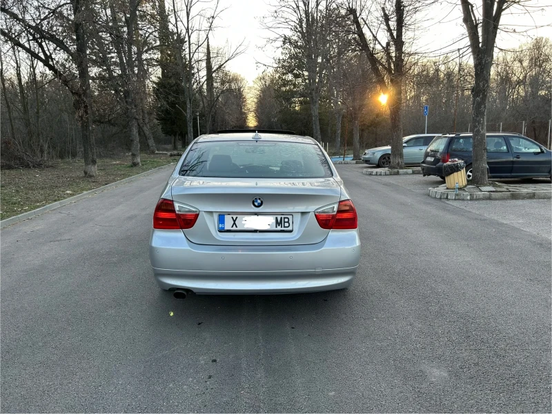 BMW 320, снимка 2 - Автомобили и джипове - 49424676