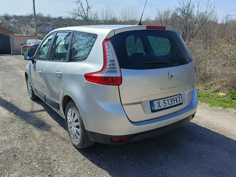 Renault Grand scenic 1.5dci 110к.с 6 скорости, снимка 6 - Автомобили и джипове - 49493603