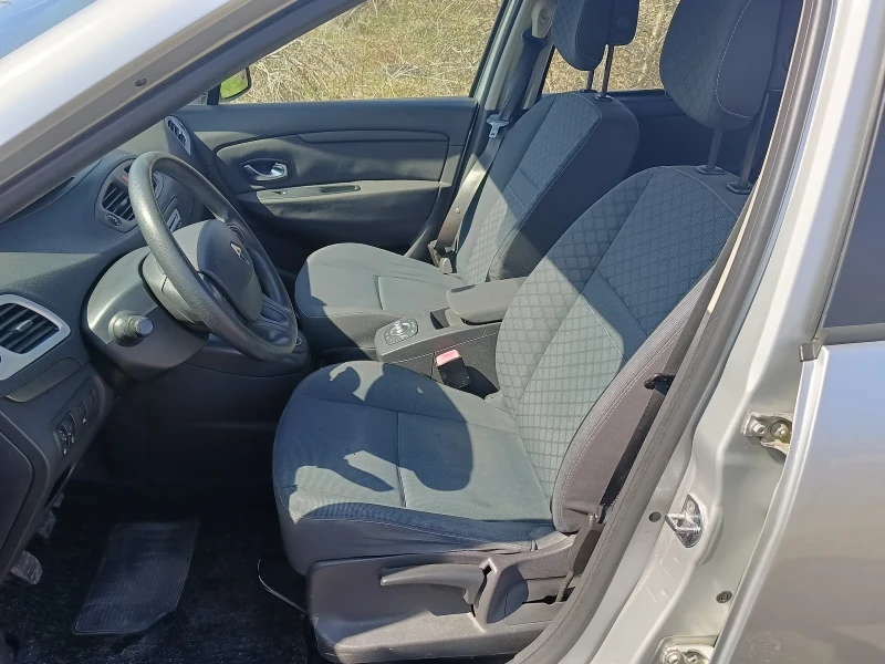 Renault Grand scenic 1.5dci 110к.с 6 скорости, снимка 10 - Автомобили и джипове - 49493603