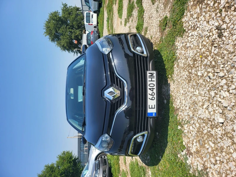 Renault Captur, снимка 2 - Автомобили и джипове - 51210815