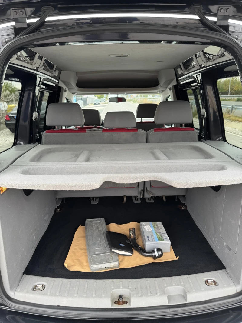 VW Caddy 1.9 tdi, снимка 11 - Автомобили и джипове - 52381122