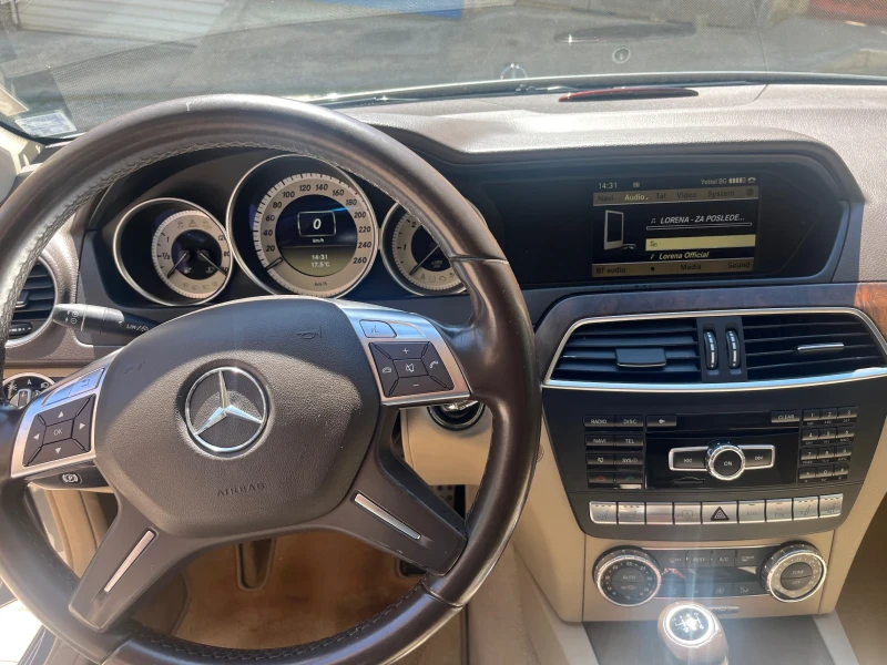 Mercedes-Benz C 220, снимка 6 - Автомобили и джипове - 52496357