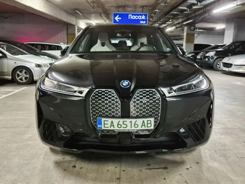 BMW iX 40, снимка 2 - Автомобили и джипове - 52657323