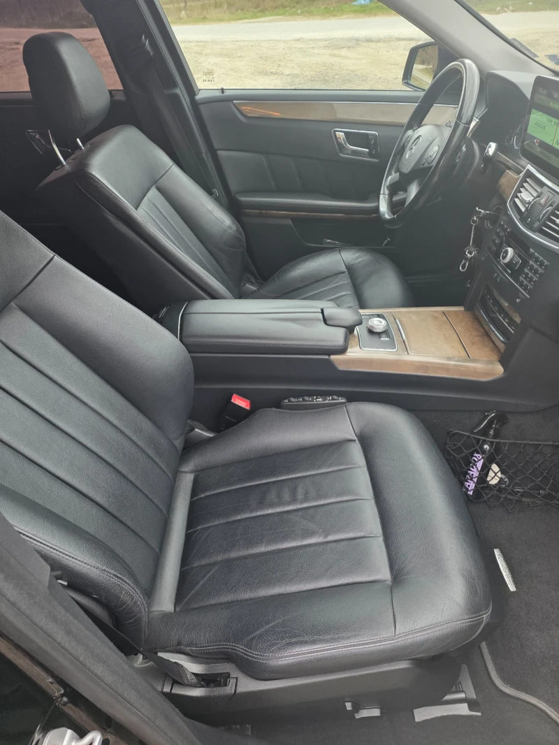 Mercedes-Benz E 350 W212, снимка 11 - Автомобили и джипове - 52965526