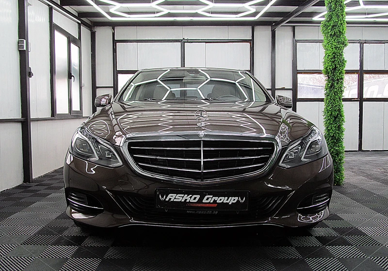 Mercedes-Benz E 350 4-Matic/ТОП СЪСТОЯНИЕ СОБСТВЕН ЛИЗИНГ, снимка 2 - Автомобили и джипове - 53521521