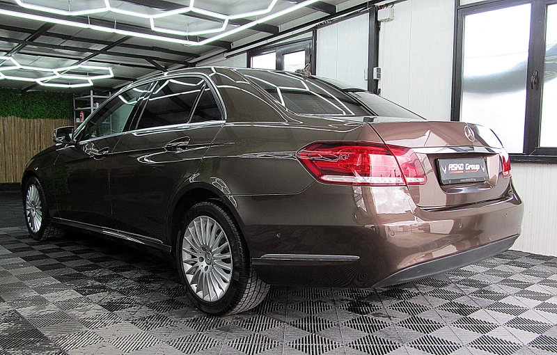 Mercedes-Benz E 350 4-Matic/ТОП СЪСТОЯНИЕ СОБСТВЕН ЛИЗИНГ, снимка 6 - Автомобили и джипове - 53521521