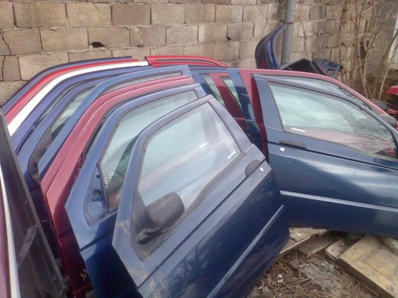 Fiat Punto 1.3 MULTIJET НА ЧАСТИ, снимка 2 - Автомобили и джипове - 52703604