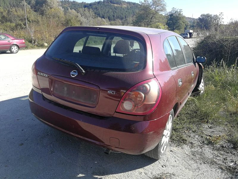 Nissan Almera 1.5DCi, снимка 3 - Автомобили и джипове - 26715239