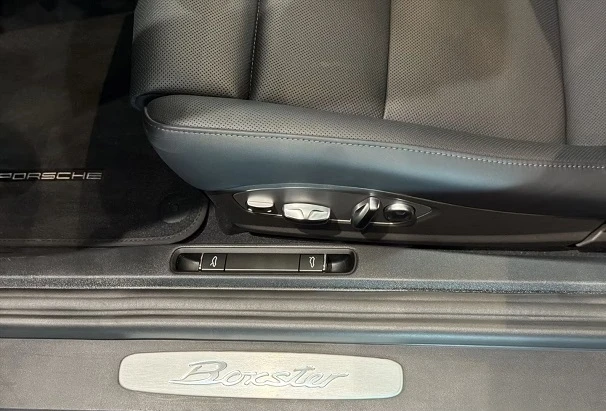 Porsche Boxster 718 Spyder = Black Pack = Гаранция, снимка 6 - Автомобили и джипове - 54125696