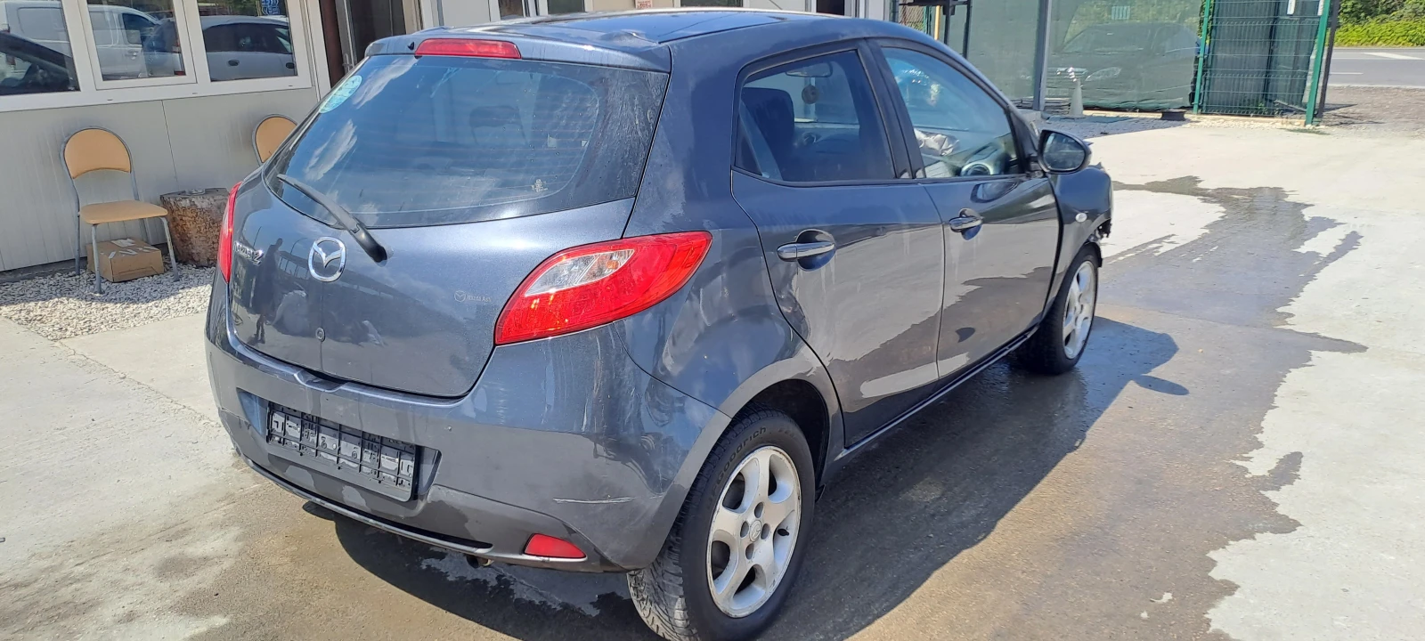 Mazda 2 1.3I 2броя | Mobile.bg — изображение 17