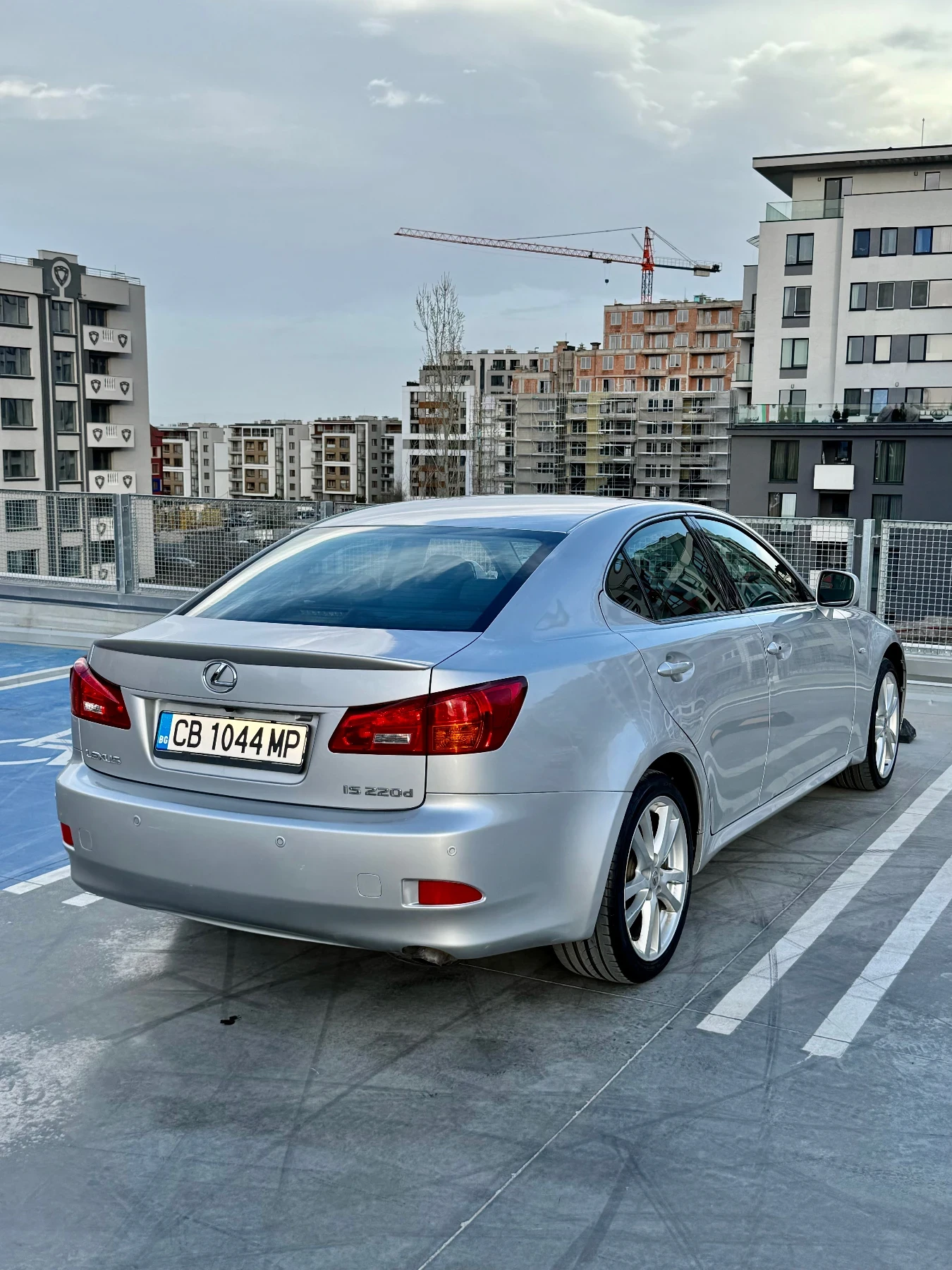 Lexus IS 220d  - изображение 4
