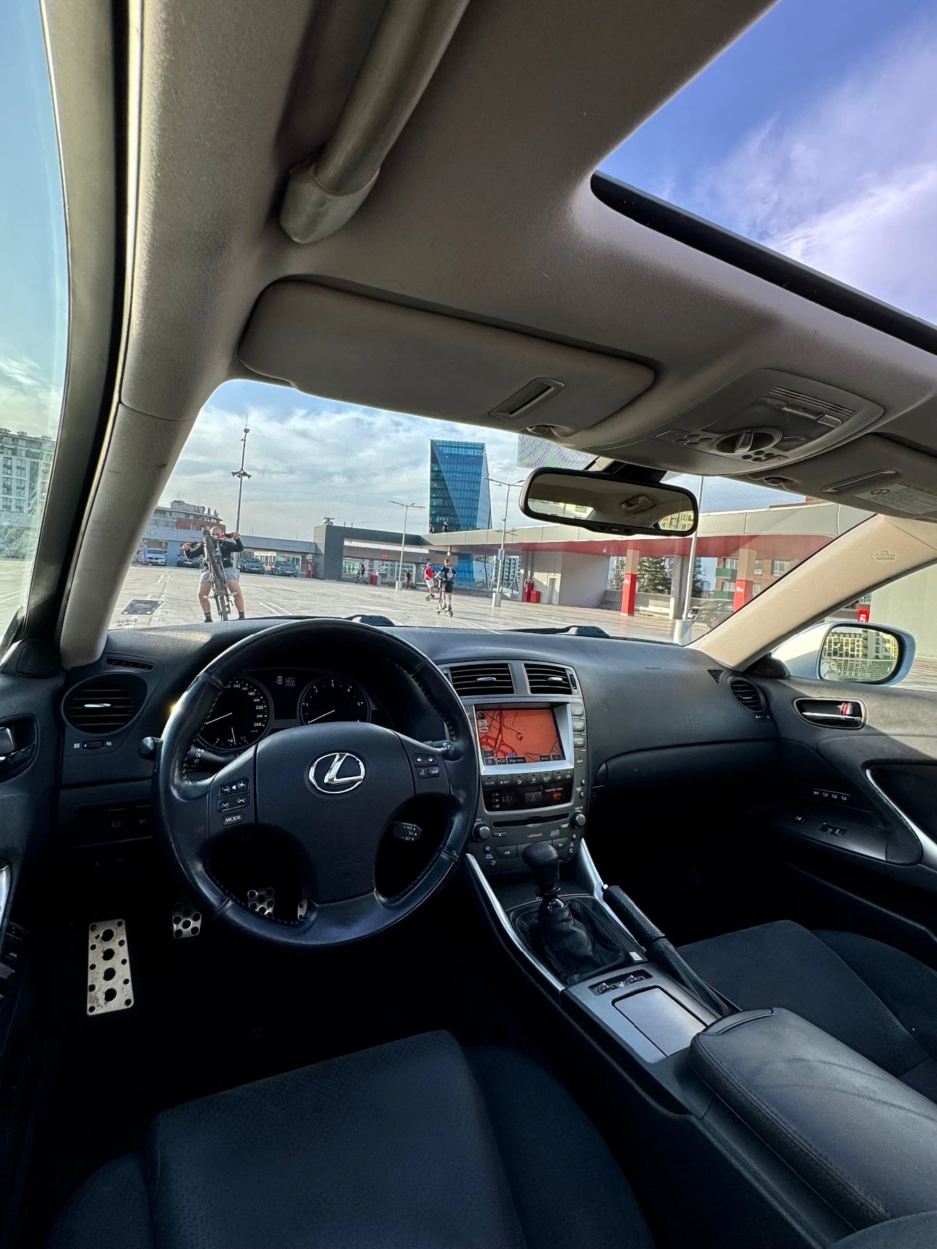 Lexus IS 220d  - изображение 5