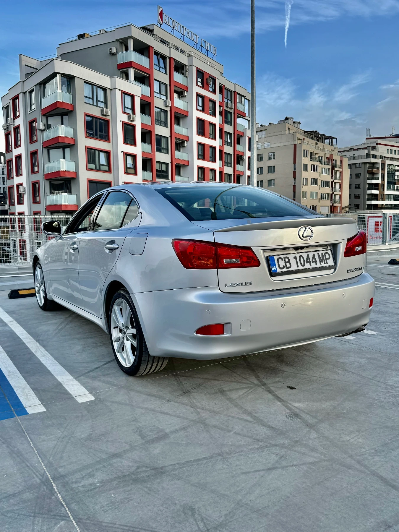 Lexus IS 220d  - изображение 3