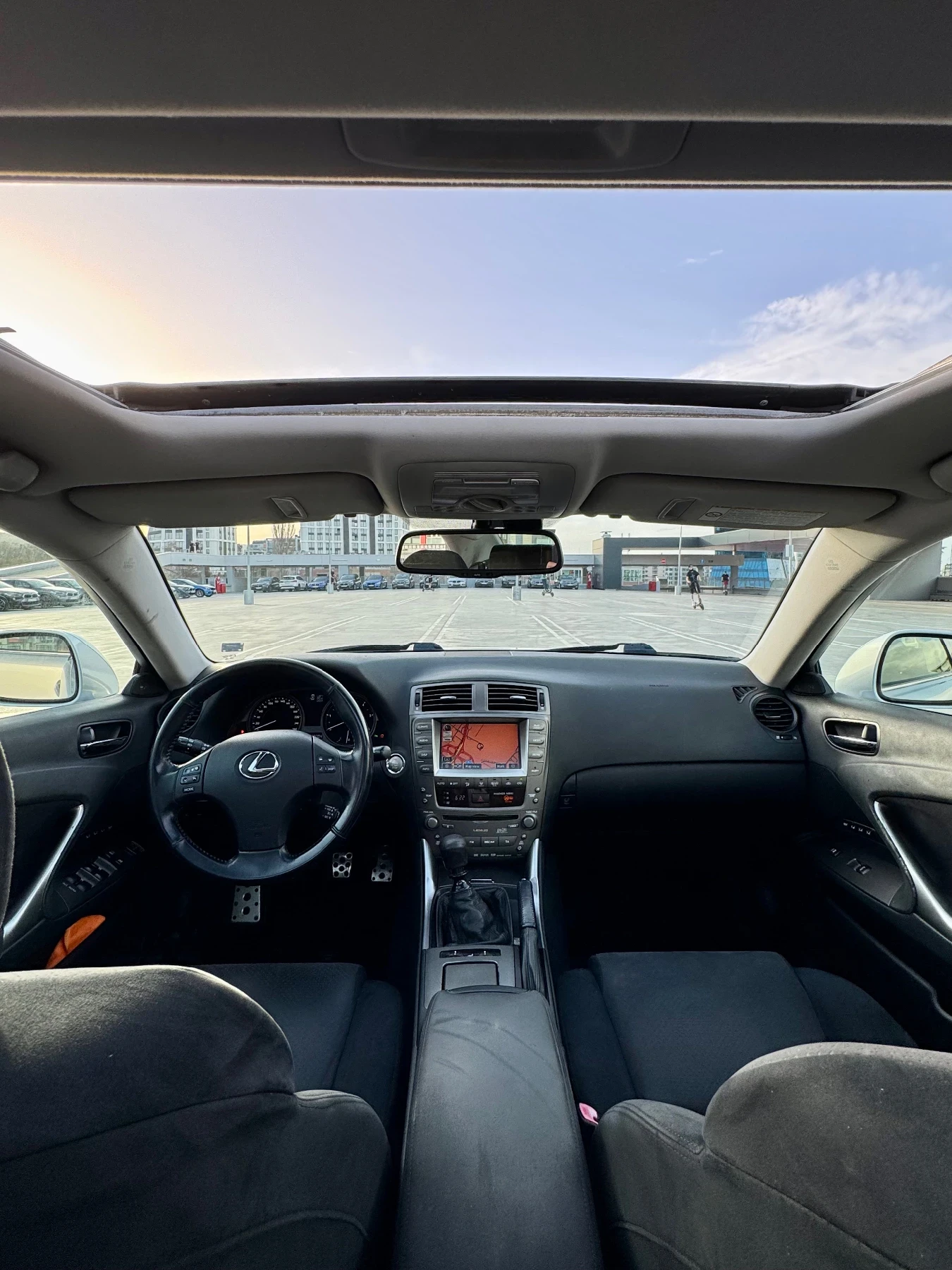 Lexus IS 220d  - изображение 6