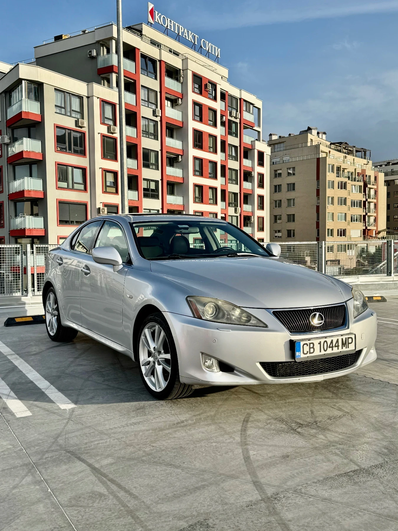 Lexus IS 220d  - изображение 2