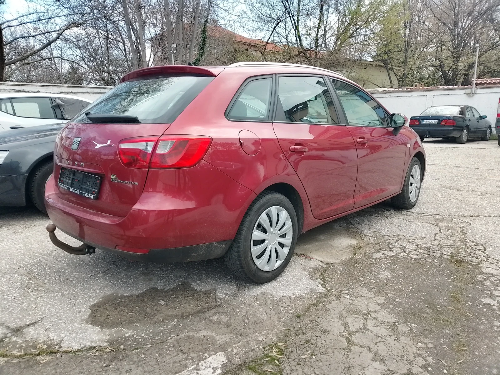 Seat Ibiza 1.2TDI 75ks. 2011, г. - изображение 4