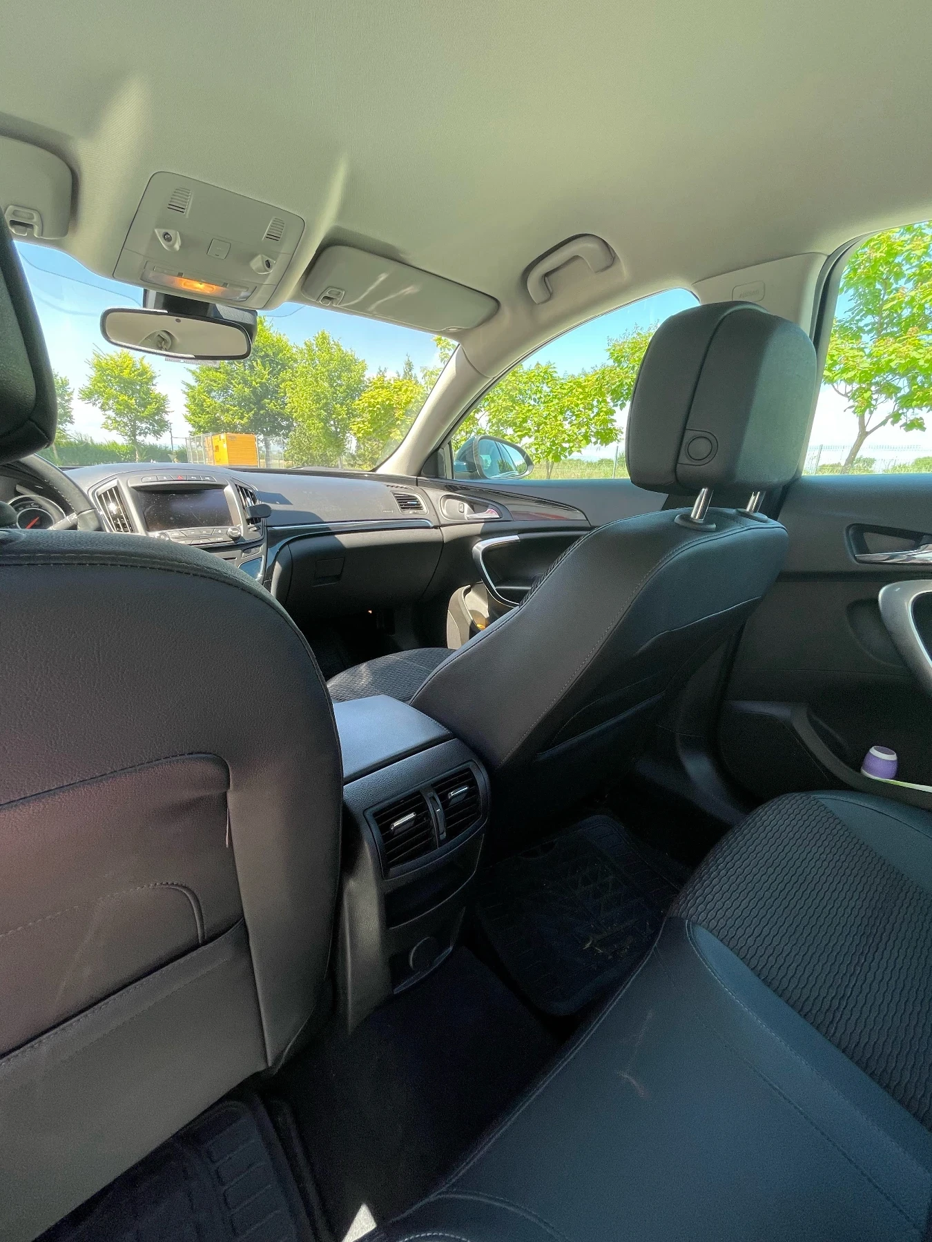 Opel Insignia 1.6 Turbo - изображение 9