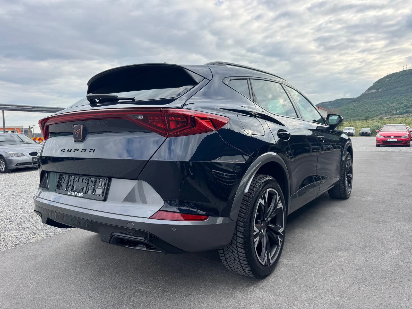 Cupra Formentor  1.5 TSI* DISTR* KEYLESS* CAMERA* CARPLAY - изображение 7
