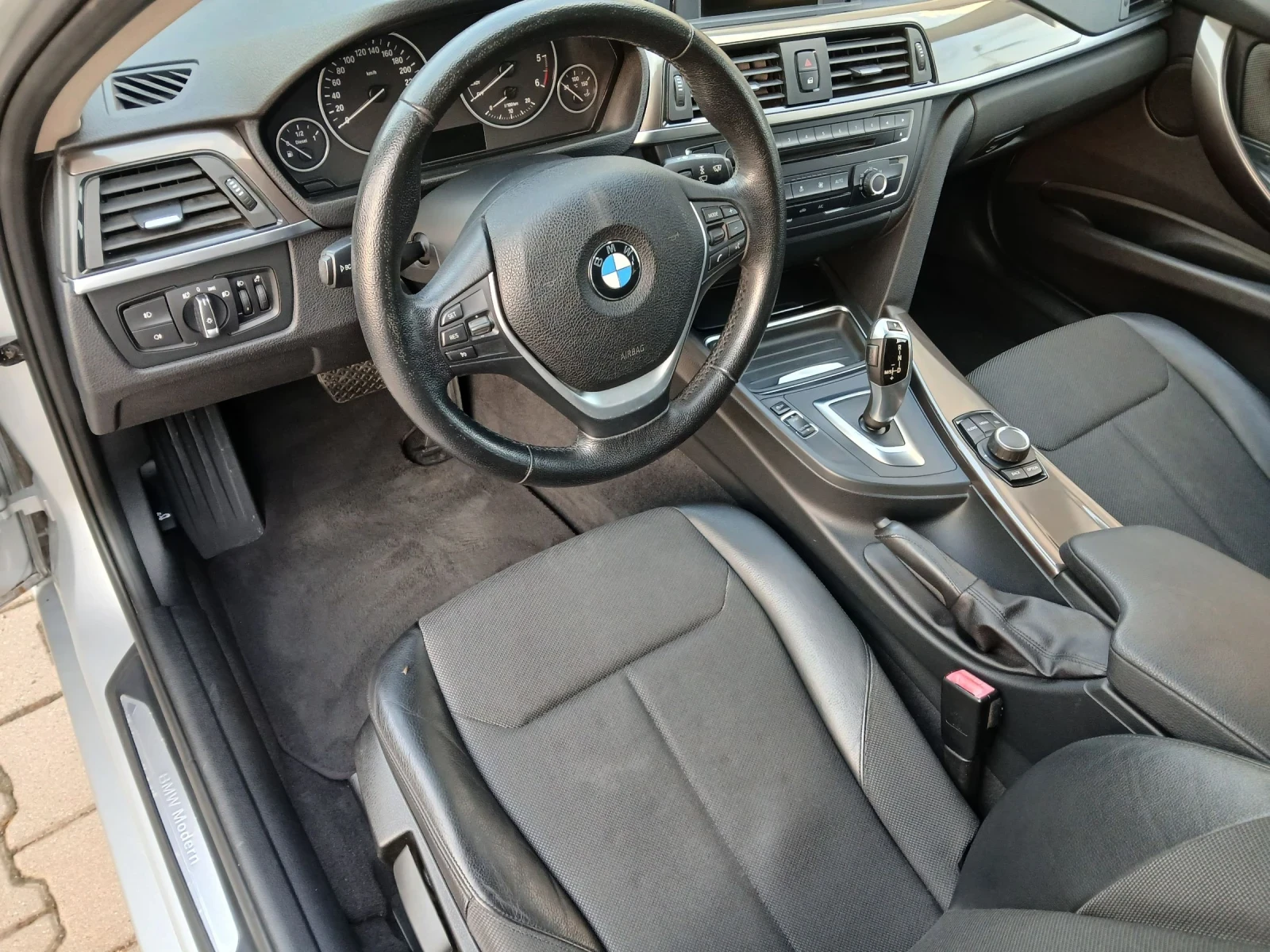 BMW 316 D АВТОМАТ 8 скорости  - изображение 8