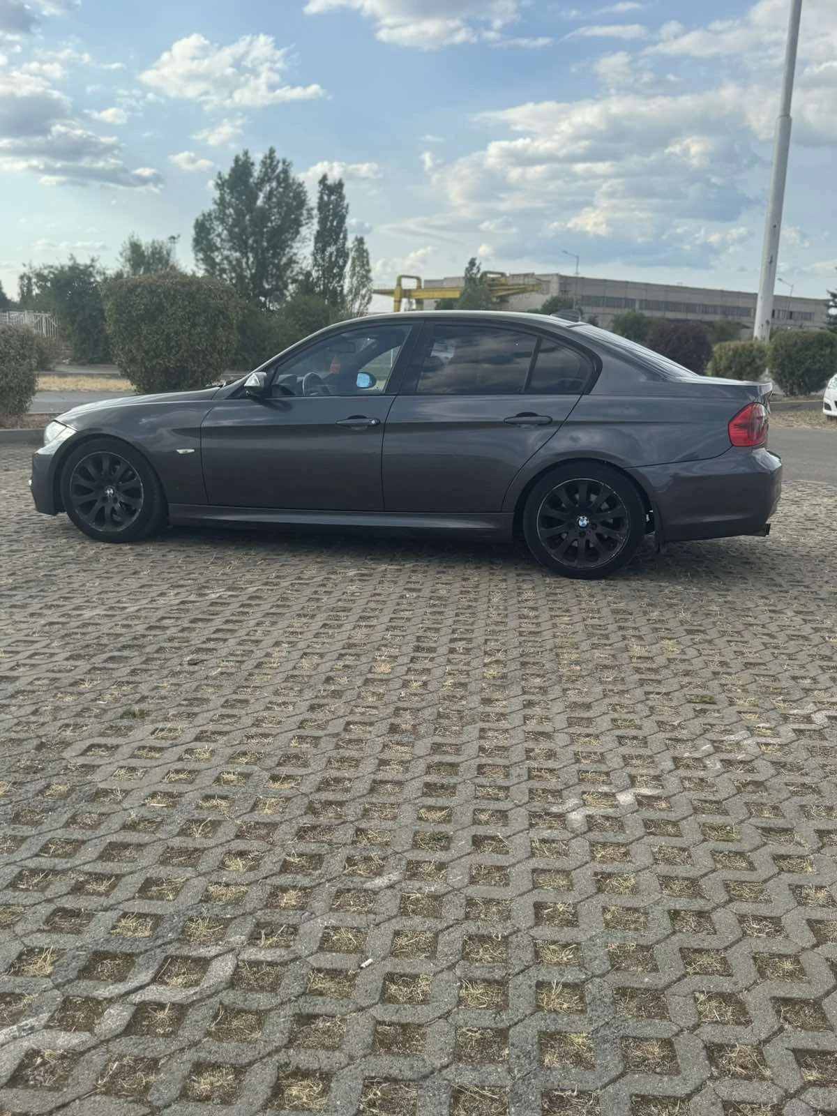 BMW 325 Е90 - изображение 4