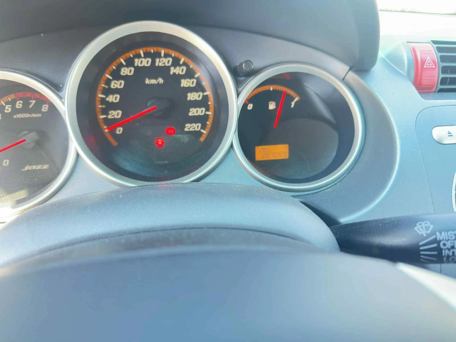 Honda Jazz  - изображение 7