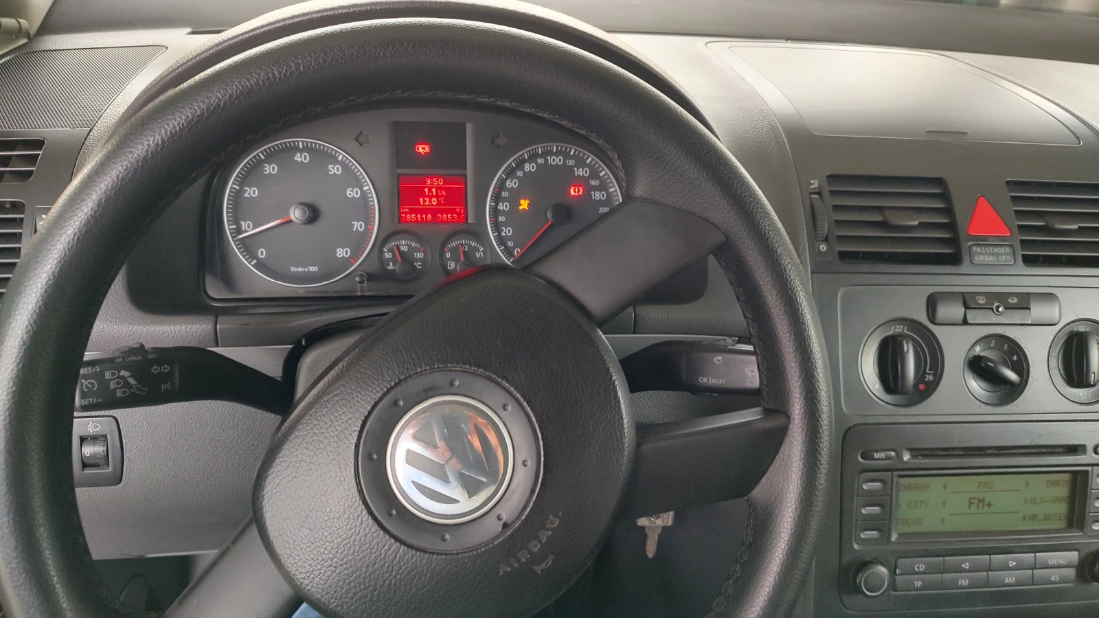 VW Touran  - изображение 7