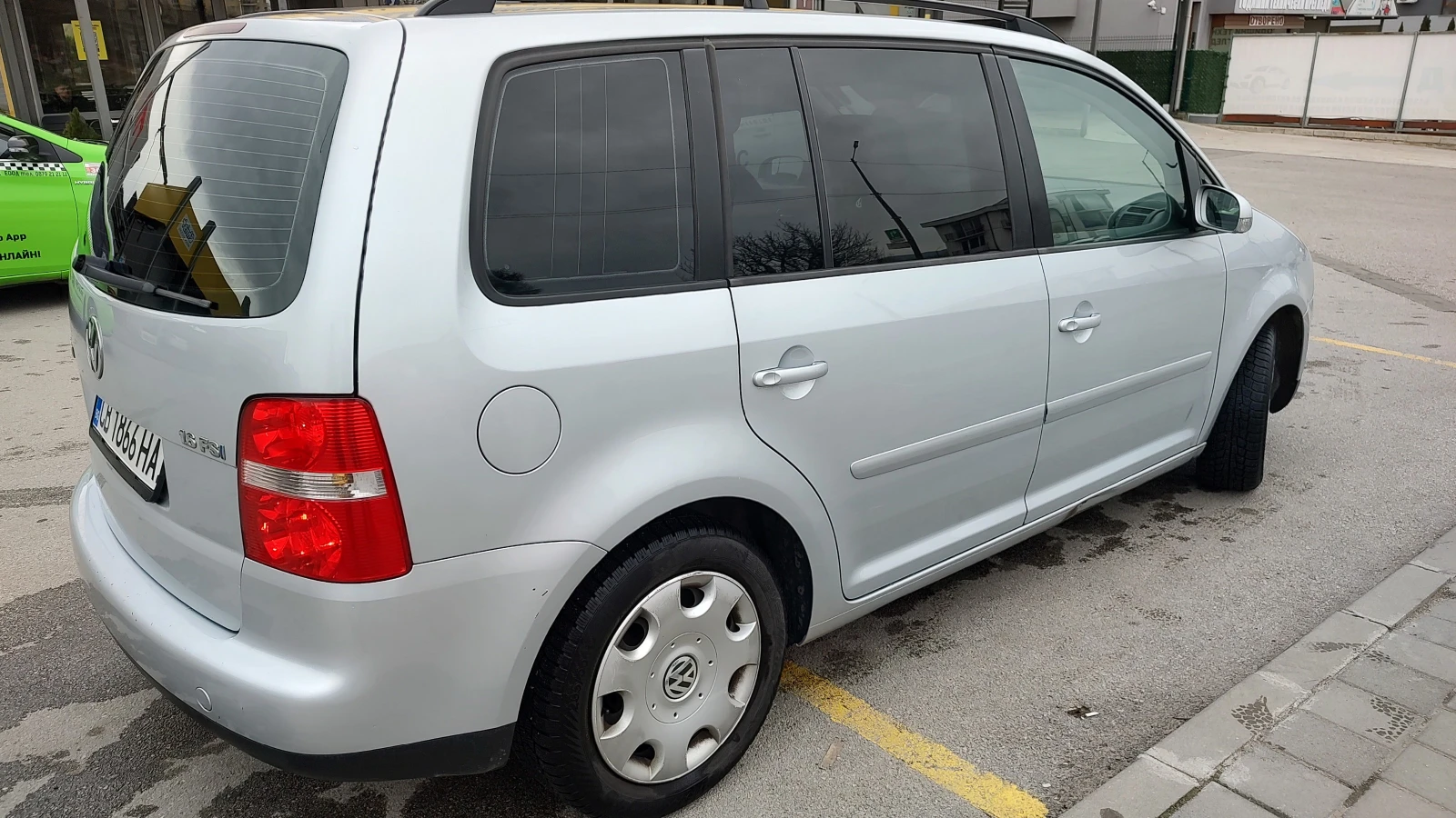 VW Touran  - изображение 2