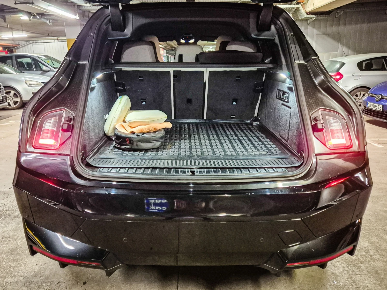 BMW iX 40 - изображение 7