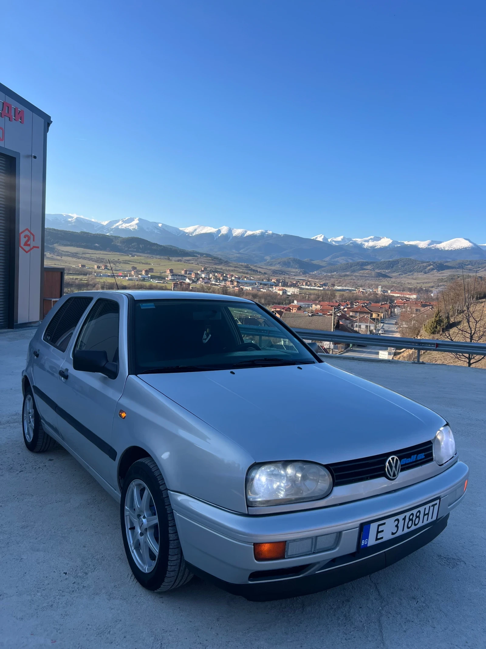 VW Golf 3 1.4 AEX БЕНЗИН - изображение 2
