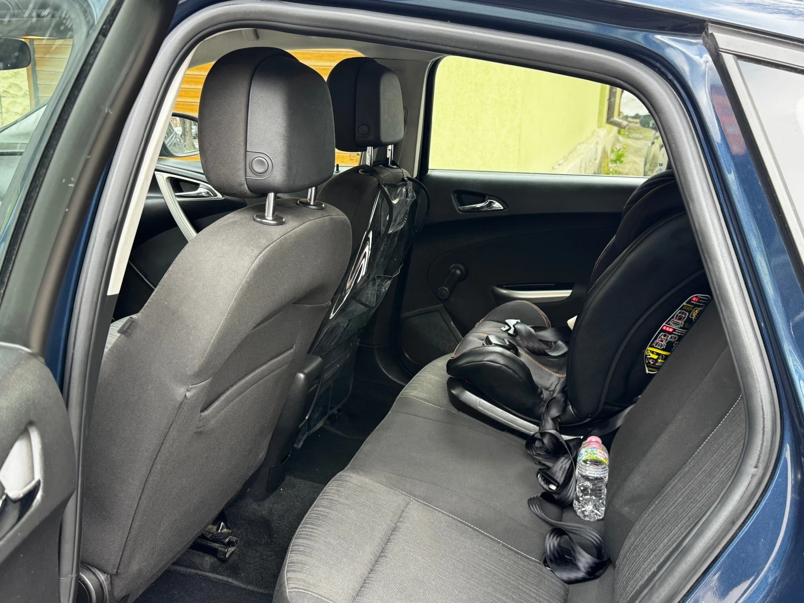 Opel Astra, снимка 2 - Автомобили и джипове - 54173893