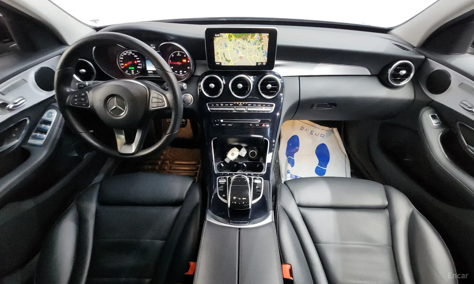 Mercedes-Benz C 220 d Avantgarde HeadUp , снимка 7 - Автомобили и джипове - 54303484