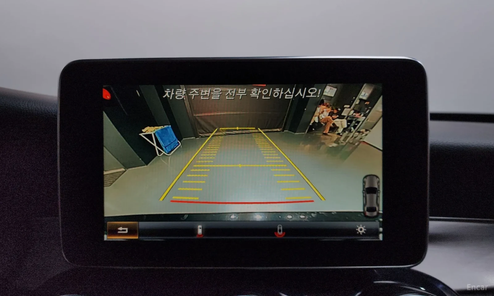 Mercedes-Benz C 220 d Avantgarde HeadUp , снимка 11 - Автомобили и джипове - 54303484